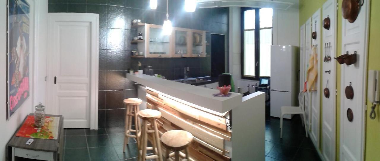 Primo Posto Acomodação com café da manhã Salerno Exterior foto