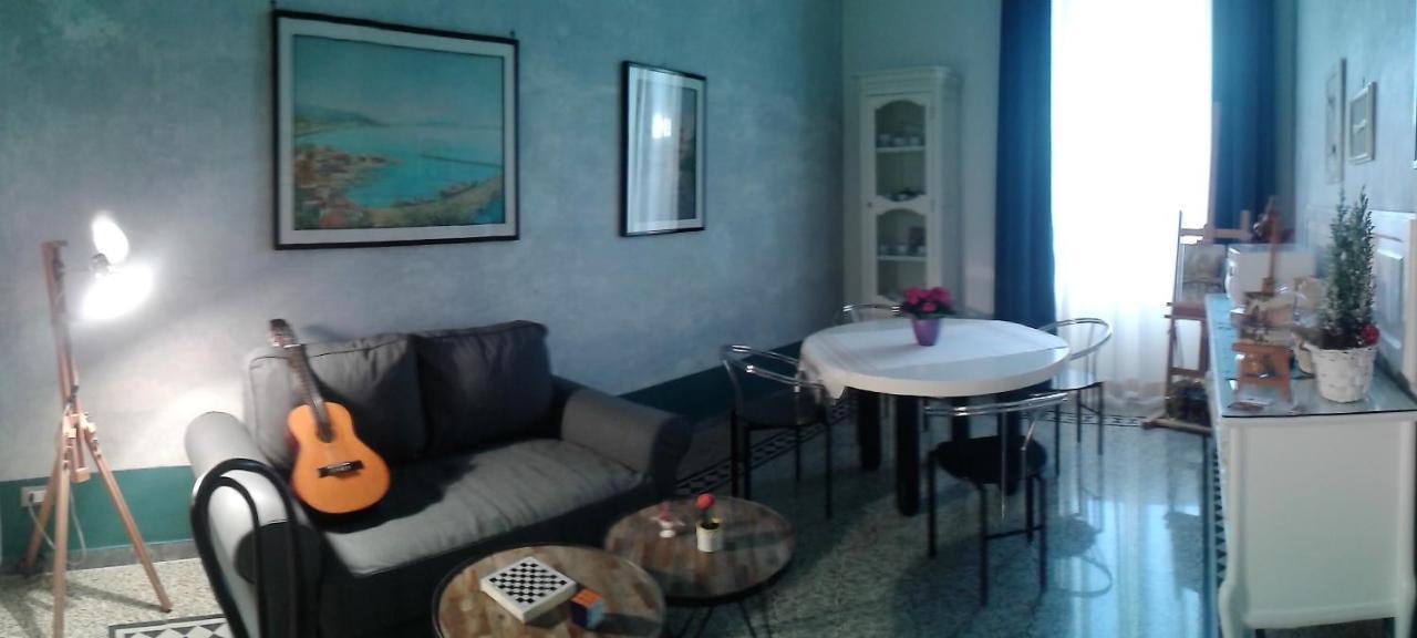 Primo Posto Acomodação com café da manhã Salerno Exterior foto