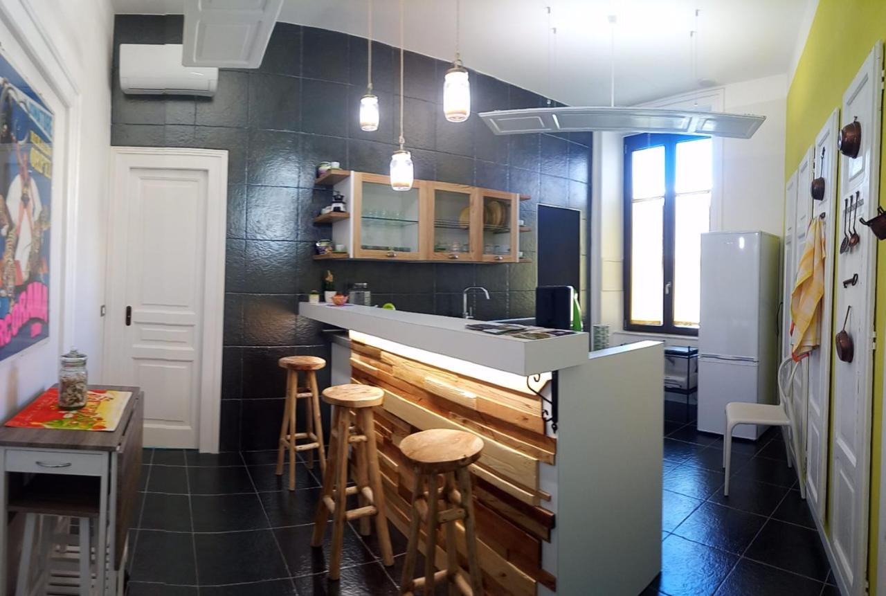 Primo Posto Acomodação com café da manhã Salerno Exterior foto